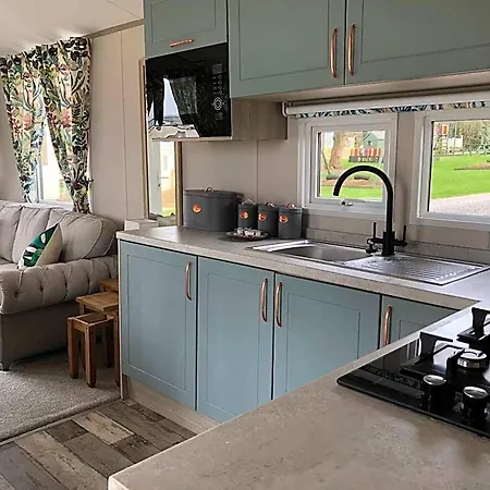 Delightful 2-bed Static Set In A Peaceful Village * Bassenthwaite